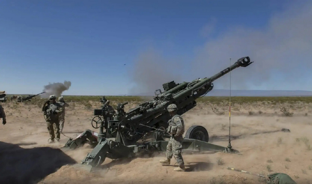 Về bản chất, Sư đoàn Dù 82 là một đơn vị chiến lược, có khả năng tác chiến độc lập và Sư đoàn ĐBĐK 101 thực sự là một sư đoàn bộ binh hạng nhẹ với khả năng tấn công đường không, khả năng phản ứng nhanh hơn với các đơn vị bộ binh truyền thống và vũ khí như lựu pháo siêu nhẹ M777, là sản phẩm phục vụ đơn vị này. 