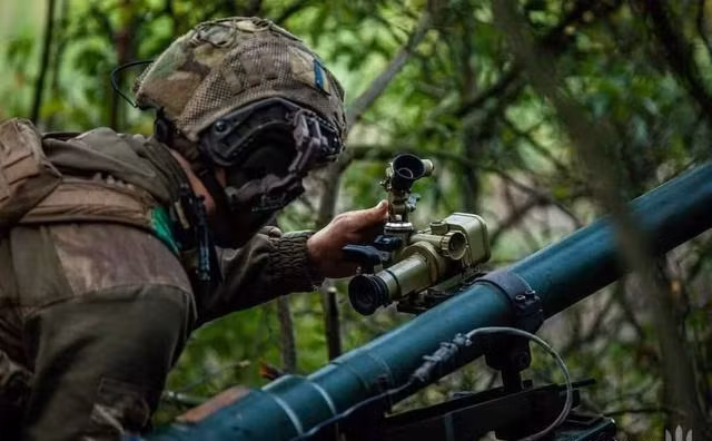 Đối với Quân đội Ukraine, việc làm thế nào để bảo vệ các cơ sở hậu cần và các cứ điểm hỗ trợ quan trọng này, cũng như đảm bảo hoạt động bình thường của chúng; điều đó sẽ có ảnh hưởng trực tiếp đến hiệu quả chiến đấu và sức bền của Quân đội Ukraine trong khu vực.