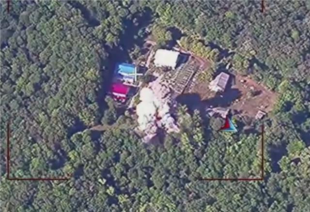 Vì vậy, việc sử dụng vũ khí như tên lửa đạn đạo chiến thuật Iskander là rất phổ biến, chúng ta thường thấy mục tiêu của Quân đội Ukraine dù số lượng quân và vũ khí tập trung không nhiều, thậm chí cấp chỉ huy không quá cao, thì Quân đội Nga vẫn sử dụng tên lửa để tấn công.