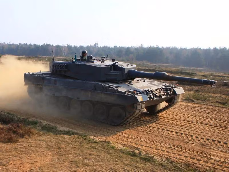 Trong số các phiên bản của Leopard 2, thì Leopard 2A7 được xếp vào hàng những xe tăng chiến đấu chủ lực nổi bật nhất của phương Tây hiện nay. Về xuất khẩu, xe tăng chiến đấu chủ lực Leopard 2 đã mở rộng thị trường ở nhiều nước như Áo, Đan Mạch, Phần Lan, Hy Lạp, Na Uy, Ba Lan, Tây Ban Nha, Thổ Nhĩ Kỳ và các nước khác; tất cả đều đã mua số lượng lớn dòng Leopard 2.