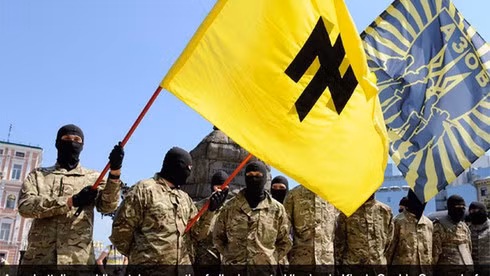 Tháng 2/2014, cuộc khủng hoảng Ukraine bùng nổ. Sau khi Crimea bỏ phiếu gia nhập với Nga và các khu vực Donetsk và Luhansk ở miền đông Ukraine, tổ chức các cuộc trưng cầu dân ý về độc lập, các cuộc đụng độ quy mô lớn đã nổ ra, giữa Quân đội Ukraine và các nhóm vũ trang địa phương.