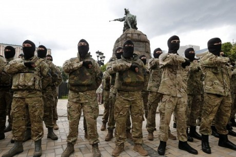 Mới đây, Bonaire, phóng viên chiến trường người Pháp đóng tại vùng Donbas cũng đã công bố sự thật hậu trường về cuộc chiến Donbas, vạch trần sự tàn bạo của Tiểu đoàn Azov với người dân Miền Đông Ukraine.