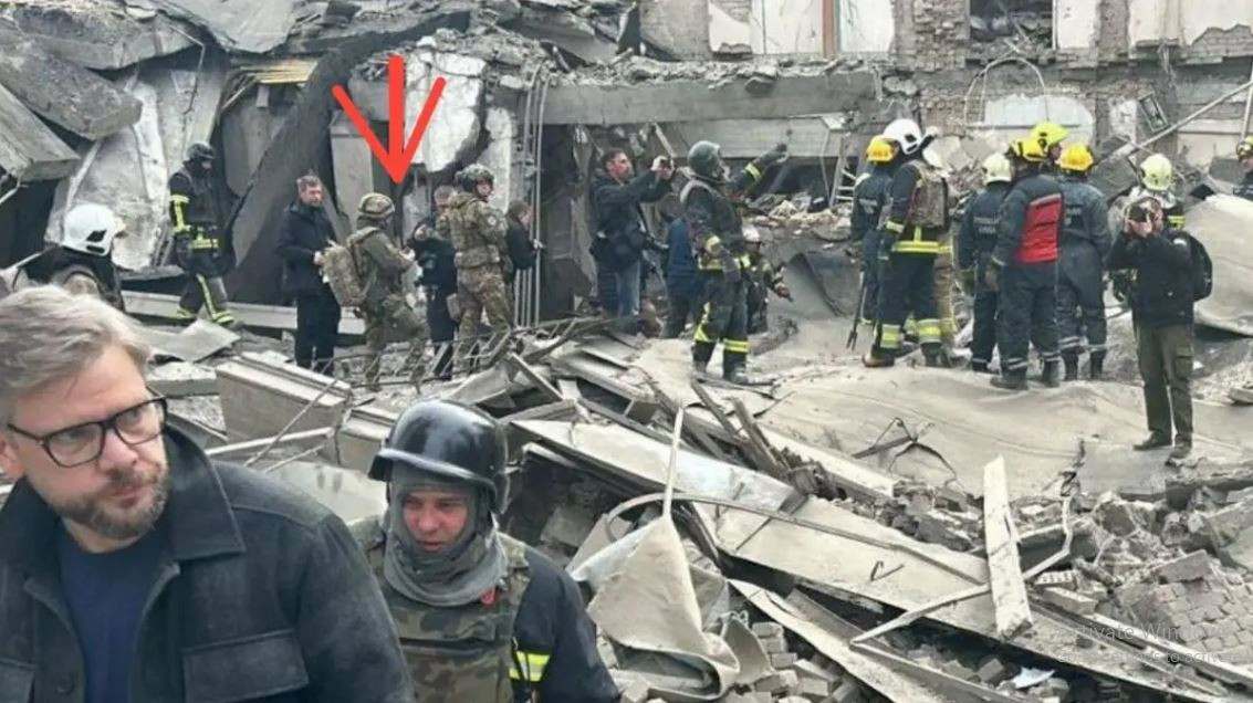 Tuy nhiên, các nhà phân tích quân sự cho rằng, có những “lỗ hổng lớn” trong tuyên bố của Ukraine; lấy "trường nghệ thuật" mà Ukraine tuyên bố bị tấn công làm ví dụ, nó đã được Quân đội Ukraine trưng dụng từ lâu, khi lực lượng quân đội ở đây đông nghịt quanh năm.