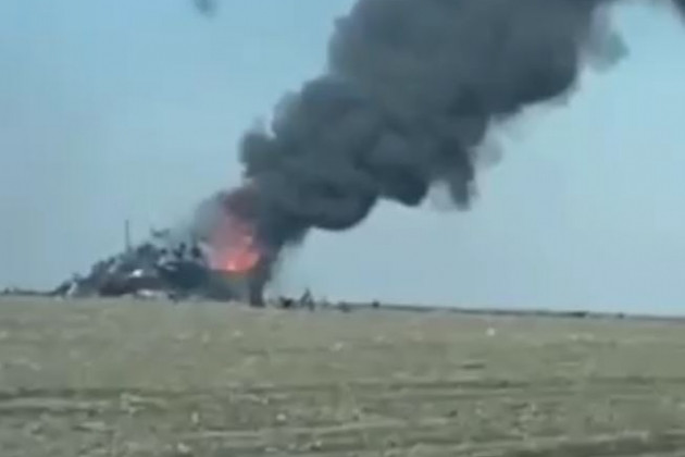 Ngoài chiếc trực thăng bị bắn rơi ngày hôm qua, lực lượng phòng không và không quân Nga đã bắn hạ thêm 3 chiếc máy bay nữa của Lực lượng Không quân Ukraine trong ngày hôm nay.