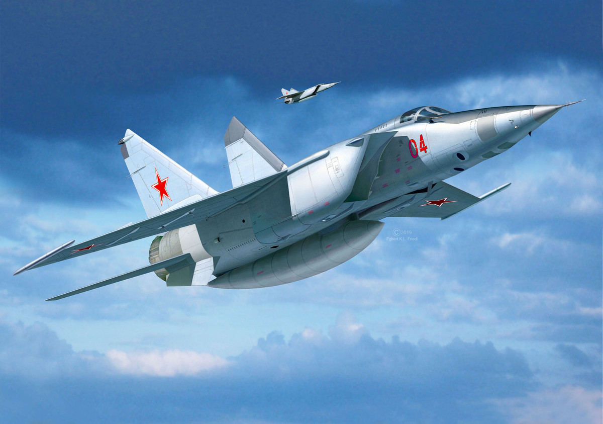 Các phiên bản nâng cấp MiG-25 đã được thực hiện vào những năm 1980 để phát triển một biến thể MiG-25 cải tiến, có thể duy trì tốc độ Mach 3,2; với chương trình đạt đến giai đoạn nguyên mẫu thử nghiệm.