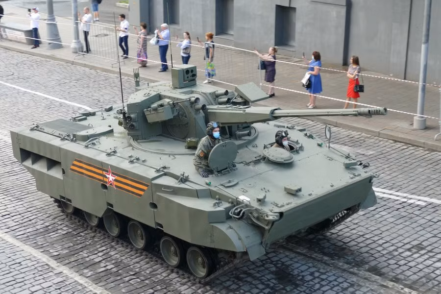 Tuy nhiên, việc phát triển của 2S38 vẫn chưa kết thúc. Các quan chức Nga khẳng định rằng, kinh nghiệm chiến trường ở Ukraine đang thúc đẩy những cải tiến quan trọng đối với 2S38. Pháo chính của 2S38 có lợi thế hơn so với các thiết kế cũ, có khả năng vô hiệu hóa không chỉ các mối đe dọa trên không, mà còn cả xe bọc thép, sinh lực và các mục tiêu kiên cố, bảo đảm tính linh hoạt của nó.