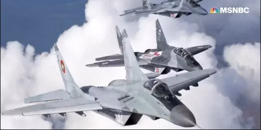 Trước tình hình trên, Tổng thống Ukraine Zelensky đưa ra một yêu cầu mới, NATO giao luôn cho Ukraine toàn bộ số chiến đấu cơ MiG-29 hiện còn trong biên chế không quân một số quốc gia NATO? Trong video ngày 9/3, ông Zelensky kêu gọi: “Hãy nhanh chóng đưa ra quyết định và cung cấp cho chúng tôi máy bay chiến đấu”.