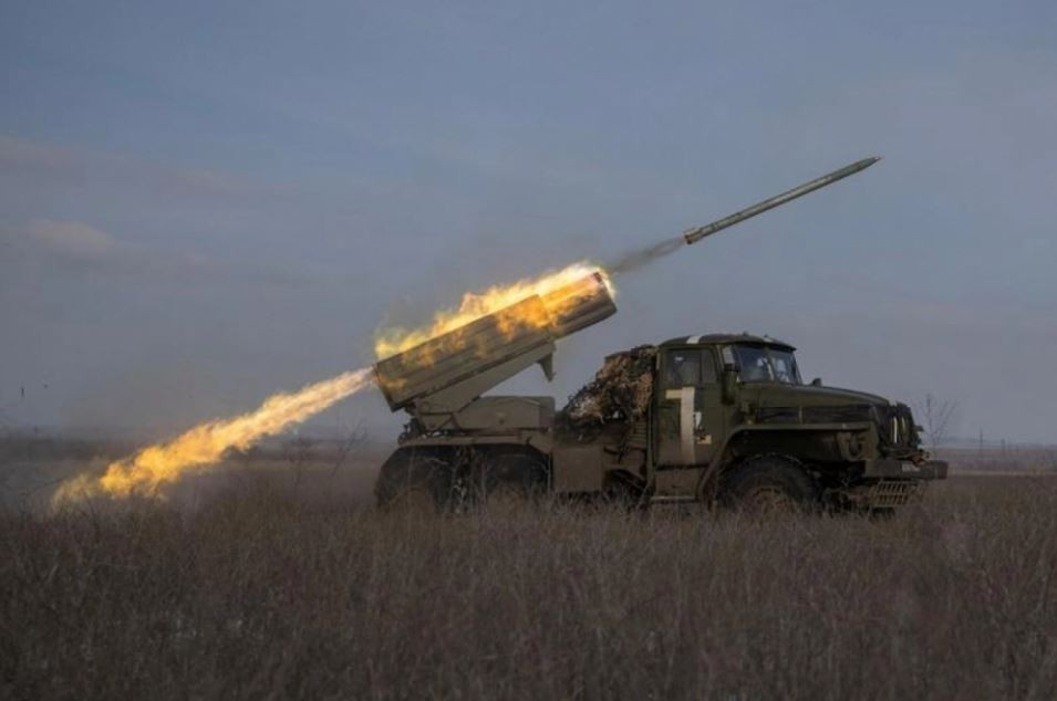 Trước tháng 9 năm ngoái, Quân đội Nga có chút “kiêu ngạo”, bởi vì lúc đó thực sự cảm thấy họ rất mạnh, khi liên tục chiếm Krasny Liman, Severodonetsk và Lisichansk; quân Ukraine hiển nhiên không thể chống đỡ nổi.