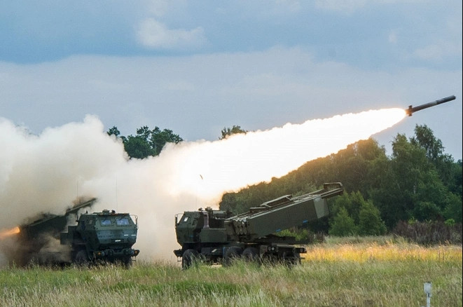 Xét về tình hình chiến sự ở Ukraine hiện nay, M142 chắc chắn là vũ khí mà Quân đội Ukraine đang rất cần. Điều này là do trên chiến trường Nga-Ukraine hiện tại, Ukraine đã mất ưu thế trên không;