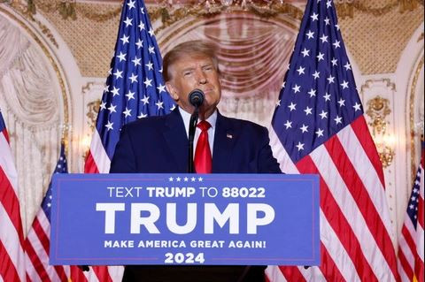 Nhưng nhân tố khó lường nhất đối với Kiev chính là việc lo ông Trump tái đắc cử tổng thống Mỹ. Ngày 2/6, ông Trump, người dính líu đến các vụ kiện gần đây, đã công khai tuyên bố nếu tái đắc cử Nhà Trắng, ông sẽ có kế hoạch cụ thể để chấm dứt xung đột ở Ukraine. Về kế hoạch cụ thể là gì, một người luôn “nói đi đôi với làm” như ông, đã không muốn đi sâu vào chi tiết.