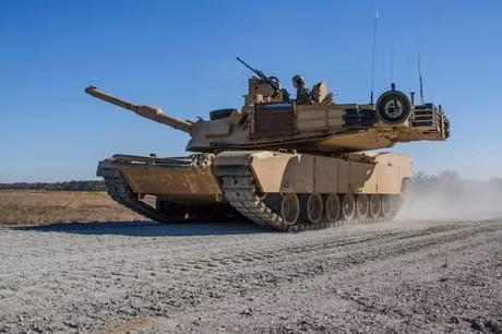 Vấn đề mấu chốt ở đây là liệu Mỹ và Đức có dám cung cấp cho Ukraine các loại xe tăng chiến đấu chủ lực như M1A1 và Leopard 2 đã được niêm cất (thực tế là đã loại khỏi biên chế chiến đấu), hay thậm chí là các xe tăng Leopard 1 và M60 đã lạc hậu hay không?