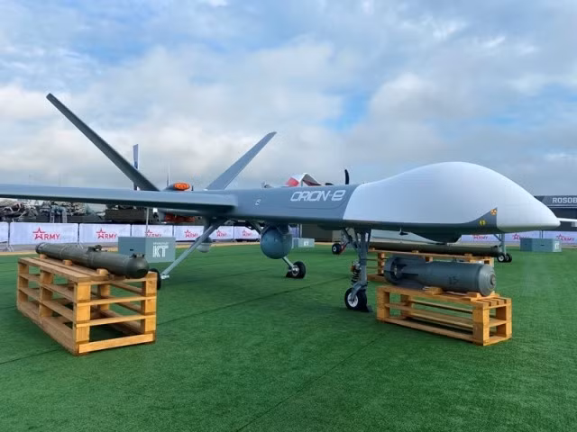 Iran khang dinh khong co chuyen cung cap UAV cho Nga-Hinh-2