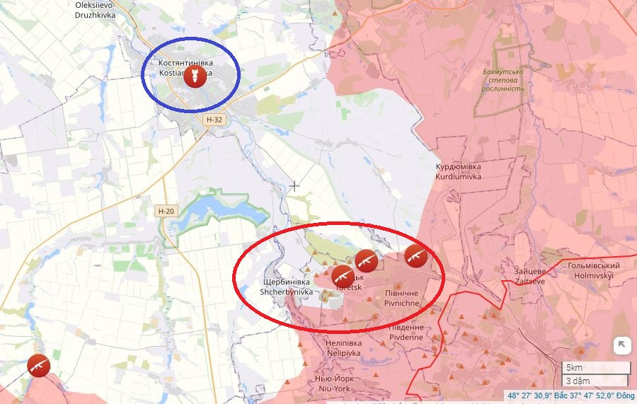 Hiện RFAF có ba lữ đoàn trên hướng mặt trận này, nhưng AFU được hậu thuẫn bởi căn cứ tiếp tế lớn nhất của họ ở phía tây bắc, đó chính là thành phố Kostiantynivka. Do đó, cuộc tấn công trinh sát của AFU vẫn khá “ồn ào” trước giới truyền thông, khiến nhiều người lầm tưởng AFU đã tái chiếm thành công Toretsk. 