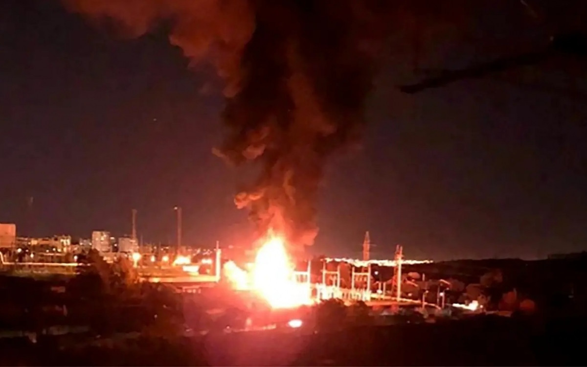 Tuy nhiên, sau tuyên bố của ông Austin, Nga đã đưa ra tuyên bố phản bác, tuyên bố rằng tất cả các tên lửa đều trúng bắn mục tiêu. Bất chấp tuyên bố của Austin, các clip về các cuộc tấn công bằng tên lửa, kể cả ở Kiev, đã xuất hiện trên mạng, cho thấy độ chính xác “100%” là sự phóng đại “quá mức”.