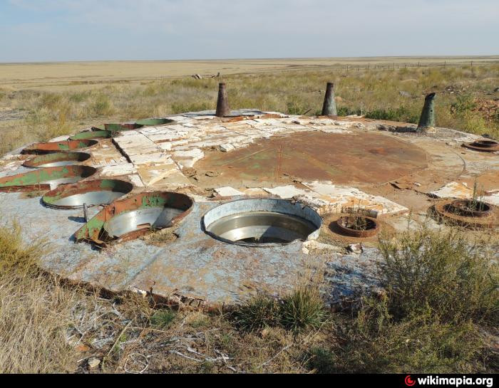 Nhưng các nhà lãnh đạo Ukraine không chỉ thiếu tầm nhìn xa, mà còn không có tinh thần trách nhiệm với đất nước, dân tộc; chỉ nghĩ rằng mình có thể gặt hái được lợi ích và loại bỏ vũ khí hạt nhân càng sớm càng tốt, để có thể thu được USD của thế giới, nên đã làm cho Ukraine dần dần biến chất thành như bây giờ. 