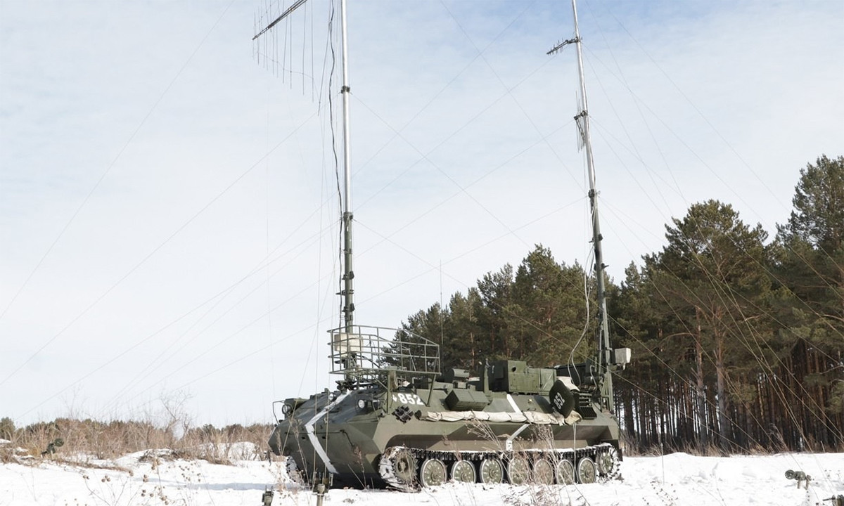 Theo các chuyên gia phương Tây và Quân đội Ukraine, tác chiến điện tử của Nga đã đạt được thành công đặc biệt trong thời gian qua. Trong cuộc phỏng vấn với tờ báo điện tử “The Times of Israil” của Israel, một quan chức tình báo Ukraine gọi mối đe dọa của Nga là “khá nghiêm trọng”, khi nói đến việc chống lại tình báo và liên lạc giữa chỉ huy và quân đội. 