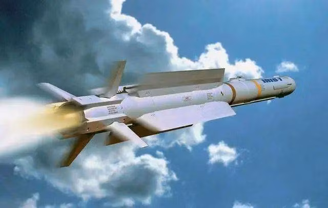 Bằng cách này, Mỹ không “chọc giận” Nga, mà còn đáp ứng được một số yêu cầu của Ukraine; đồng thời tạo điều kiện cho biên đội tiêm kích MiG-29 của Không quân Ukraine nhanh chóng hình thành hiệu quả tác chiến, đạt được mục tiêu “một mũi tên trúng hai đích”.