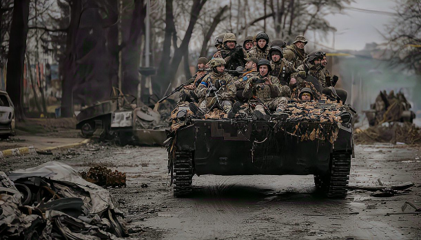 Việc quân Ukraine phản công theo hướng bắc, xuất phát từ thành phố song sinh Slavyansk và Kramatorsk (cách Bakhmut 50-60km) cũng không thành công. Yếu tố chính ở đây cũng không phải là thời tiết hay do thiếu vũ khí và đạn dược, mà là hành động ngăn chặn quyết liệt của quân đội Nga.