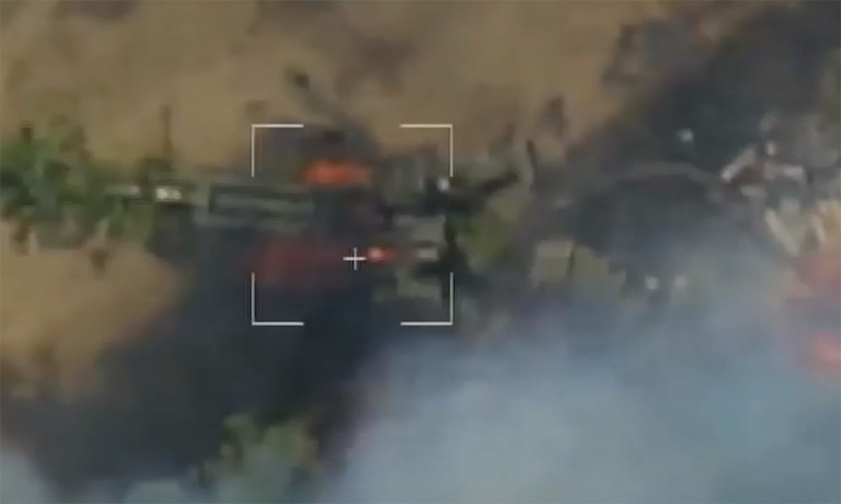 Một khi tìm thấy dấu vết của lựu pháo M777, Quân đội Nga sẽ ngay lập tức gọi pháo binh bắn chụp xuống trận địa hoặc vị trí trú quân của pháo binh Ukraine; hoặc trực tiếp thực hiện một cuộc tấn công chính xác nhằm vào lựu pháo M777.