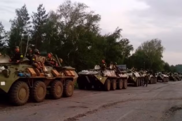 Ở thời điểm hiện tại, Ukraine đang ở thế tấn công và chưa thể ổn định được mũi nhọn tuyến đầu do phải liên tục vận động và phát triển. Nếu Nga tung đòn phản công trong vài ngày tới, rất có thể phía Ukraine sẽ phải đối mặt với rất nhiều nguy cơ.