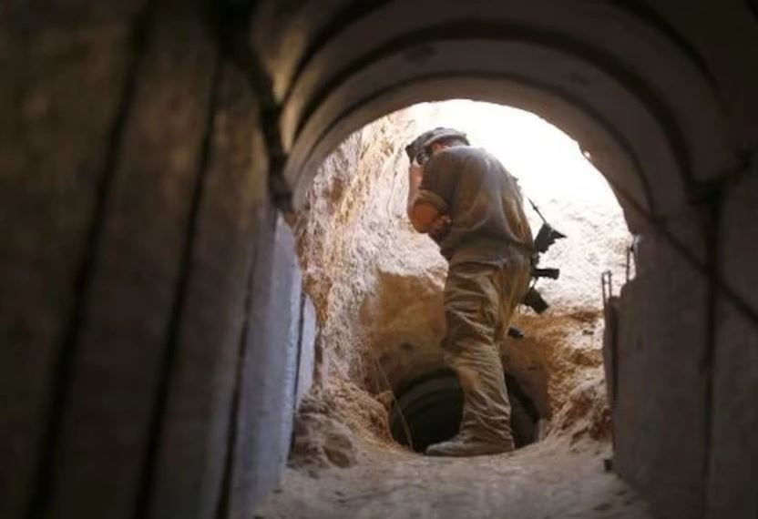 Trong tình huống này, ngay cả khi Không quân Israel sử dụng bom xuyên đất để tiến hành các cuộc không kích mật độ cao vào một số đường hầm đã biết, thì việc tiêu diệt một số lượng lớn lực lượng vũ trang Hamas và cắt đứt nguồn cung cấp quân số và vũ khí, sẽ khó khăn với chính IDF.