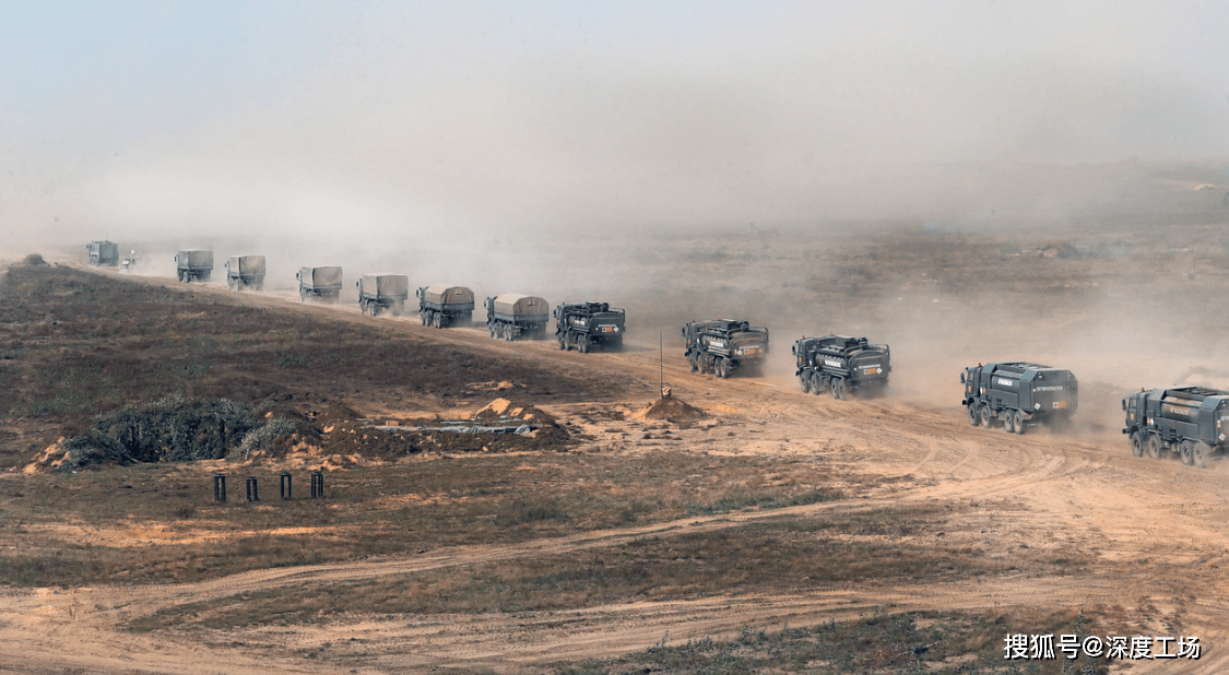 Hiện nguồn cung cấp hậu cần của Izum chủ yếu đến từ khu vực Belgorod của Nga; như vậy cần phải vượt qua Kharkov, hiện do quân đội Ukraine kiểm soát. Toàn bộ phòng tuyến, bao gồm cả đầu mối giao thông Wolfgansk, đều nằm trong tầm tấn công của quân đội Ukraine.