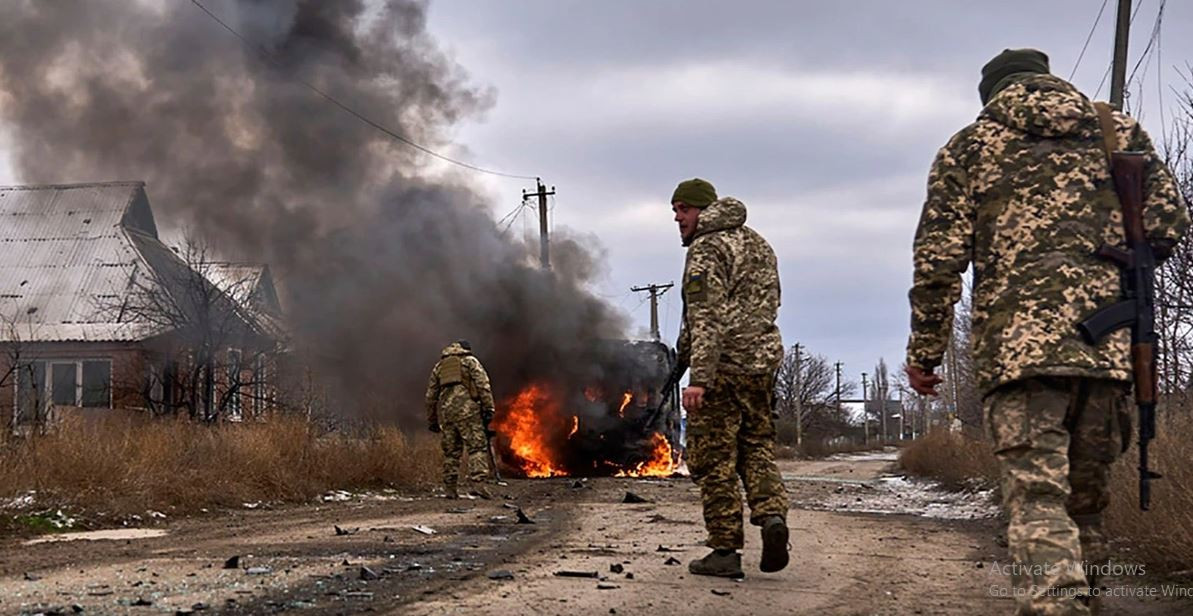 Tuy nhiên Nga chưa thể tổ chức tiến công Chasiv Yar, vì phải bận đối phó với cuộc “đại phản công của Ukraine, trong đó Bakhmut cũng là một hướng phản công. Tuy nhiên Nga tiếp tục pháo kích vào đường cao tốc T0504 đi qua phía nam Chasiv Yar.
