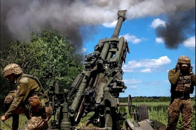 Hãy cùng xem kết quả phản công của Quân đội Ukraine, bất kể là ở Đảo Rắn, Izyum hay Lyman, nguyên nhân thất bại của Quân đội Nga về cơ bản là do nguồn cung cấp thiếu hụt nghiêm trọng; cộng với việc tập trung quân số quy mô lớn của Quân đội Ukraine ở những khu vực trên. Ngoài ra, Quân đội Ukraine còn sử dụng tên lửa HIMARS để ngăn cản đường tiếp tế của Quân đội Nga. 