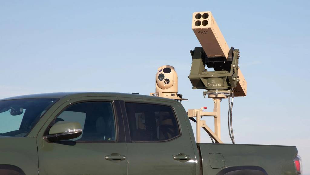 Nhưng trên thực tế, mọi vũ khí phòng không được cung cấp cho Ukraine đến nay hóa ra “rất khiêm tốn”; Mỹ là quốc gia viện trợ quân sự nhiều nhất cho Ukraine, sẽ cung cấp tên lửa phòng không Hydra 70 mm dẫn đường bằng laser (phiên bản nâng cấp chống UAV AGR-20 APKWS).