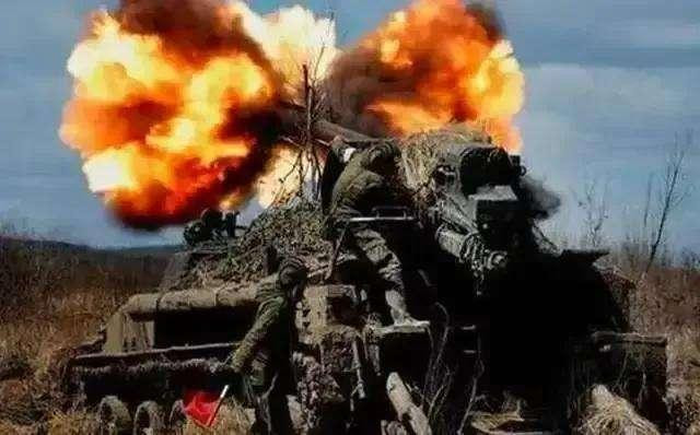 Tại chiến trường Donbass, các mặt trận như Bakhmut, Malinka và Soledar trở thành chiến trường chính. Theo thông tin của Bộ Quốc phòng Nga, quân đội Nga đã bắn 75.000 viên đạn pháo trong một tháng qua. Hiện quân đội Nga đã tiến sâu vào thành phố Bakhmut, nơi đang diễn ra những trận giao tranh ác liệt giữa hai bên.