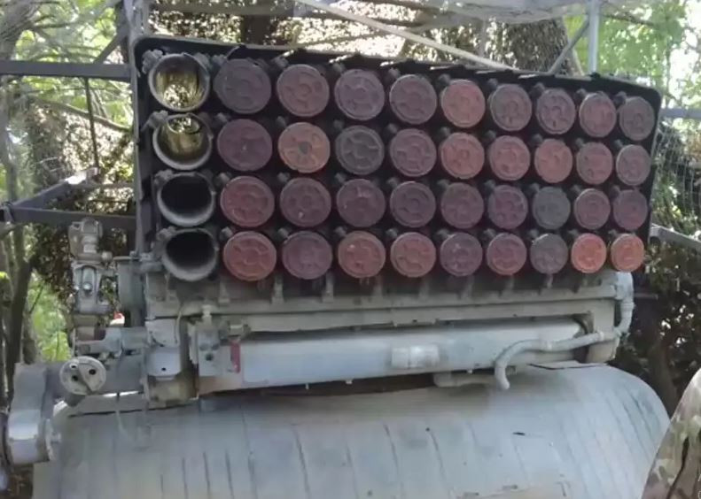 Các nguồn tin của Ukraine bình luận về bước tiến của Nga ở Lysivka, viết về những lo ngại về việc quân Nga (ít nhất là về mặt hỏa lực), có thể cắt đứt tuyến đường sắt giữa Pokrovsk và Kurakhovo. Con đường sắt này, bất chấp việc quân Nga áp sát, nhưng vẫn tiếp tục được Ukraine sử dụng để chuyển quân và tiếp tế hậu cần cho lực lượng phòng thủ ở khu vực Kurakhovo.