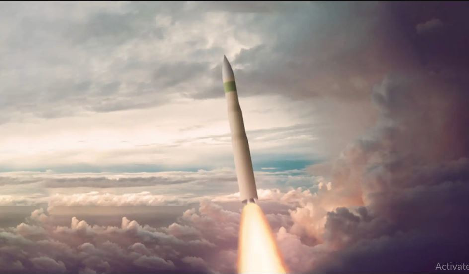 Tuy nhiên, lịch trình cụ thể rất “linh hoạt”, số lượng và thời gian phóng thử nghiệm mỗi năm đều khác nhau. Hơn nữa, trong lần phóng thử nghiệm này, Giám đốc Văn phòng Chính sách quốc phòng của Bộ Quốc phòng Hàn Quốc đã được mời trước tới quan sát cuộc thử nghiệm. Trợ lý Bộ trưởng Bộ Quốc phòng Mỹ về chính sách vũ trụ Vipin Nalan cũng tham gia quan sát vụ phóng này.