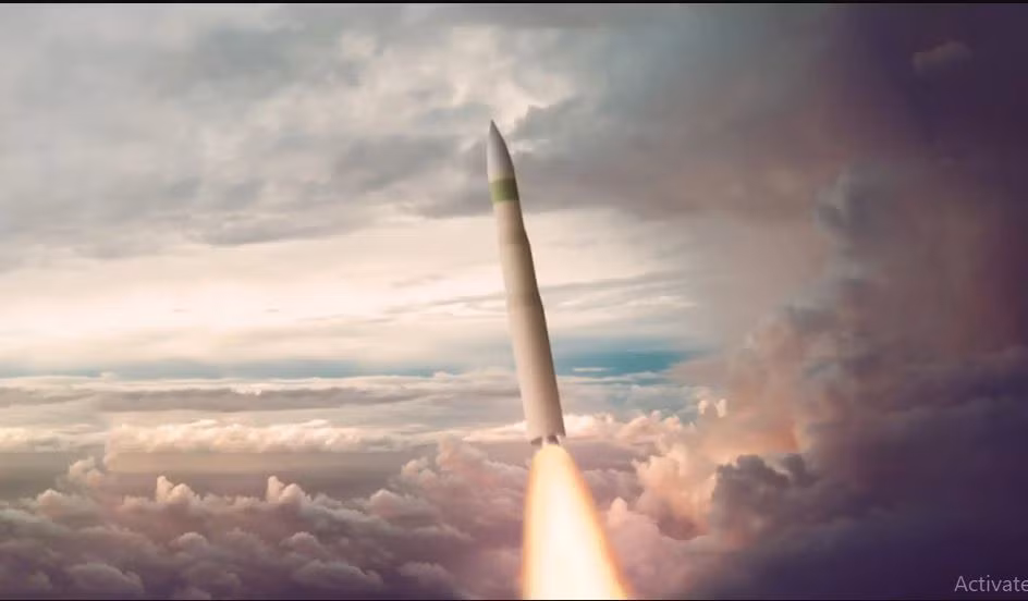 Tuy nhiên, lịch trình cụ thể rất “linh hoạt”, số lượng và thời gian phóng thử nghiệm mỗi năm đều khác nhau. Hơn nữa, trong lần phóng thử nghiệm này, Giám đốc Văn phòng Chính sách quốc phòng của Bộ Quốc phòng Hàn Quốc đã được mời trước tới quan sát cuộc thử nghiệm. Trợ lý Bộ trưởng Bộ Quốc phòng Mỹ về chính sách vũ trụ Vipin Nalan cũng tham gia quan sát vụ phóng này.