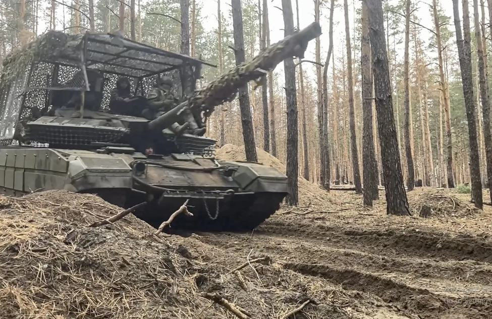 Để đạt được mục tiêu này, không chỉ Tư lệnh Quân khu phía Nam, Tướng Gennady Anashkin, bị cách chức, mà cả Tư lệnh và Tham mưu trưởng Quân đoàn 3 (CAA) và Tư lệnh Quân đoàn 7 cũng bị cách chức. Lữ đoàn trưởng Lữ đoàn bộ binh cơ giới thuộc Quân đoàn 3 và nhiều sĩ quan cấp trung đến cấp cao khác cũng bị cách chức.