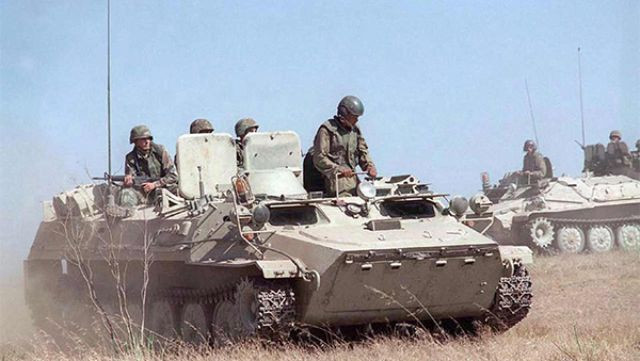 MT-LB (tên thường gọi là “motolyga”) là loại xe bọc thép bánh xích đa năng, được Quân đội Liên Xô phát triển vào đầu những năm 1960 và được sử dụng làm khung gầm của rất nhiều loại xe chiến đấu của Quân đội Liên Xô. Hiện MT-LB được cả quân đội Nga và Ukraine sử dụng rộng rãi.