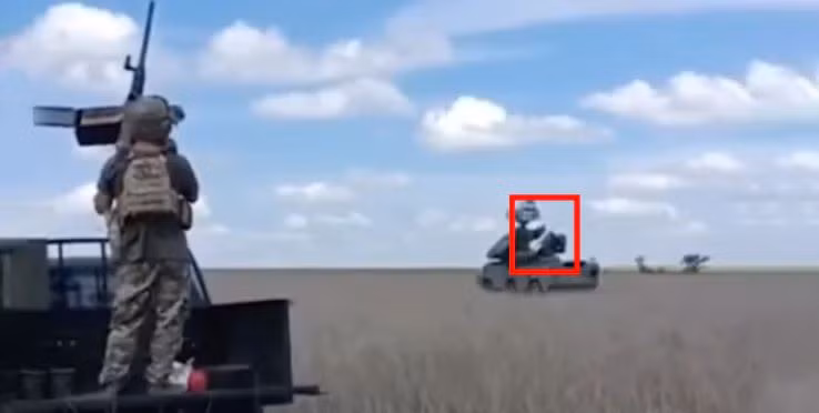 Việc hiện đại hóa trên, nhằm giải quyết vấn đề thiếu hụt tên lửa 9M33M3 cho hệ thống phòng không tầm thấp Osa-AKM, trước đây được mua từ các nhà cung cấp ở Trung Đông và Châu Phi. Theo truyền thông Ukraine, tên lửa R-73 có giá cả “phải chăng” hơn tên lửa 9M33M3 của hệ thống Osa-AKM.