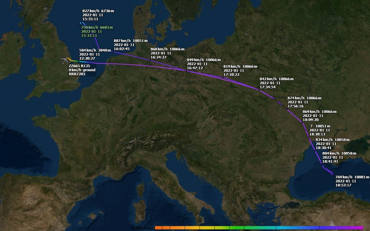 Theo thông tin từ truyền thông Nga, vào lúc 15 giờ 30 phút ngày 12/1, một chiếc máy bay trinh sát RC-135 của Không quân Anh, đã cất cánh thực hiện một nhiệm vụ hướng tới bán đảo Crimea.