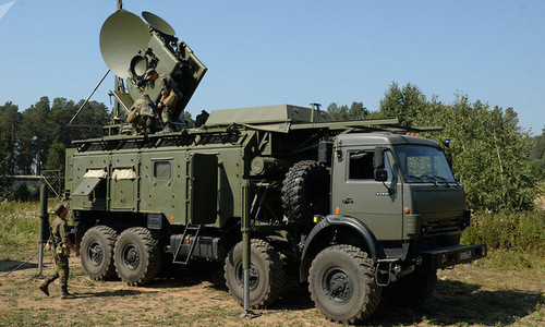 Nhà báo Steshin nói thêm rằng, hệ thống dẫn đường quán tính của tên lửa dẫn đường M31, nếu không có tín hiệu GPS sửa sai số, thì cũng chỉ biến thành loại đạn tên lửa không điều khiển mà thôi. Ảnh: Military.