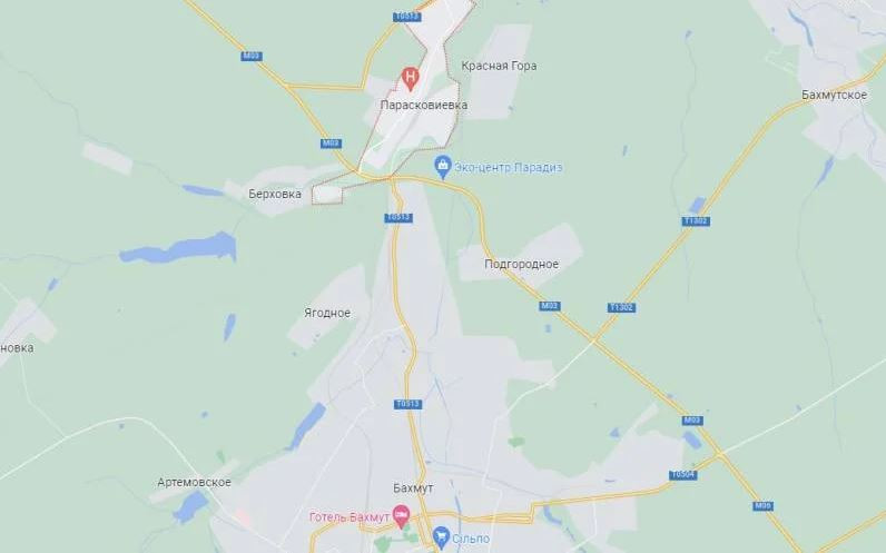 Đặc biệt số UAV của Ukraine đang mất kiểm soát với các trạm điều khiển mặt đất, trên các khu dân cư bị bỏ hoang như Kleshcheevka, Kurdyumovka, Zelenopolye và Ozeryanovka, thuộc quần thể đô thị Bakhmut.