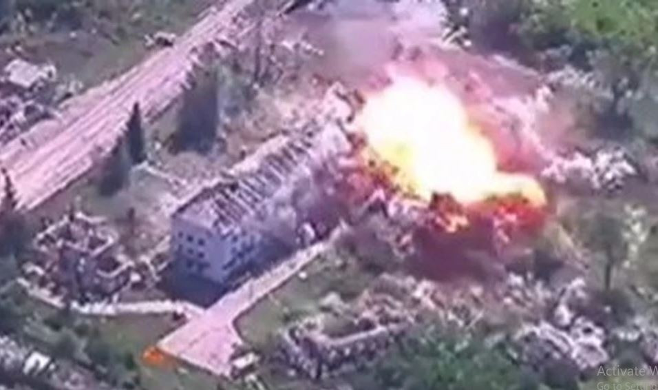 Trong phạm vi 160 mét, thiệt hại ngày càng lan rộng và nghiêm trọng. Khu vực này tương đương với diện tích 11 sân bóng đá. Con người ở trong phạm vi này sẽ phải đối mặt với thảm họa không thể tưởng tượng được.