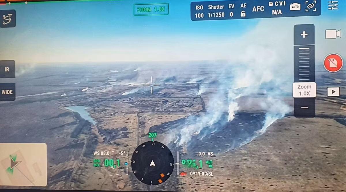 Tuy nhiên ông Likhovoy hình như “quên” rằng, các mũi xung kích của quân Nga đã tiến nhanh vào những làng này và các trận đánh đang diễn ra với ưu thế nghiêng về quân Nga, khi quân Ukraine thiếu hỏa lực pháo binh chi viện; còn Không quân Nga tích cực chi viện cho lực lượng mặt đất chiến đấu.