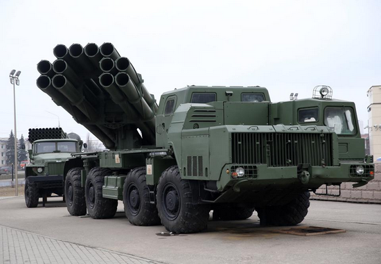 Trong các cuộc tập trận này, quân đội Nga đã sử dụng nhiều loại UAV với các cấp độ khác nhau và với số lượng nhiều hơn trước. Chúng có khả năng trinh sát tầm xa, cũng như có thể định vị mục tiêu cho các loại pháo phản lực phóng loạt tầm xa Tornado, có tầm bắn 70 km và bao phủ một khu vực rất rộng lớn.