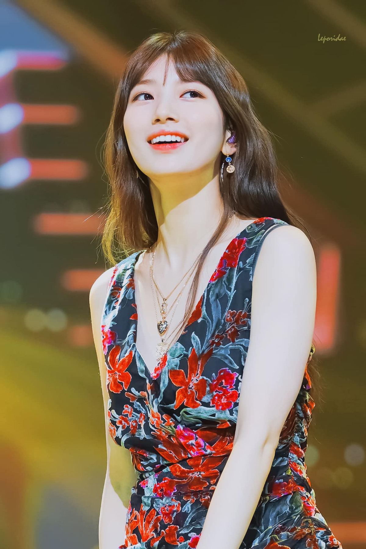 Được biết, Suzy cũng duy trì chế độ ăn nhiều hoa quả, uống nhiều nước.