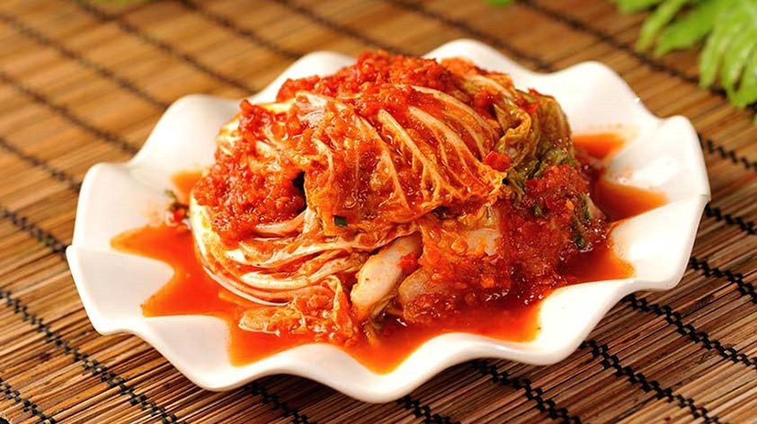 Người Hàn Quốc rất thích ăn kim chi, có thể nói đây gần như là một trong những "món ngon quốc dân", không thể thiếu được của người Hàn Quốc. Giờ đây kim chi không chỉ đơn thuần là một món ăn kèm, nó còn được chế thành nước tăng lực.