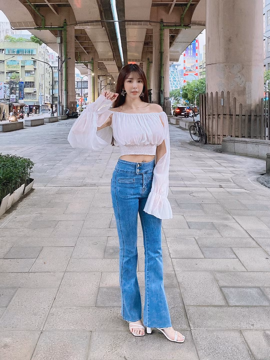 Theo Tâm Ninh, bí quyết để có một thân hình đẹp là phải có chế độ ăn uống lành mạnh.