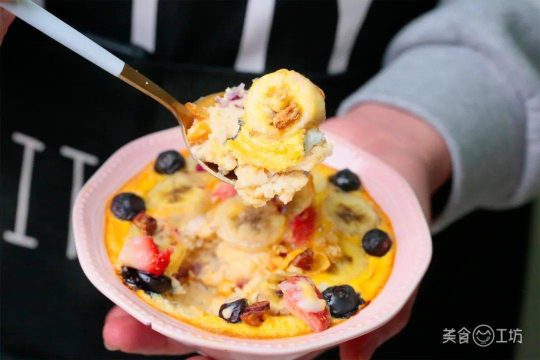 Mỗi sáng được ăn món ăn không đường, ít calo nhưng ngon miệng không thua bánh ngọt, chắc chắn tâm trạng của bạn sẽ vui vẻ, tươi mới hơn.