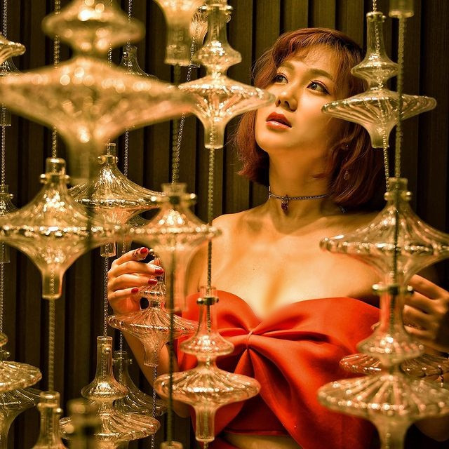 Mãi đến khi trưởng thành, nữ MC mới nhận ra thế mạnh của mình và cảm thấy vô cùng yêu thích phong cách gợi cảm.