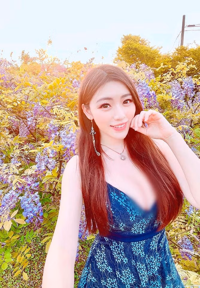 Theo Tạ Lập Kỳ chia sẻ, sau khi tốt nghiệp trường Đại học Nghệ thuật Quốc gia Đài Loan, cô cũng không định chọn phát triển theo hướng gợi cảm.