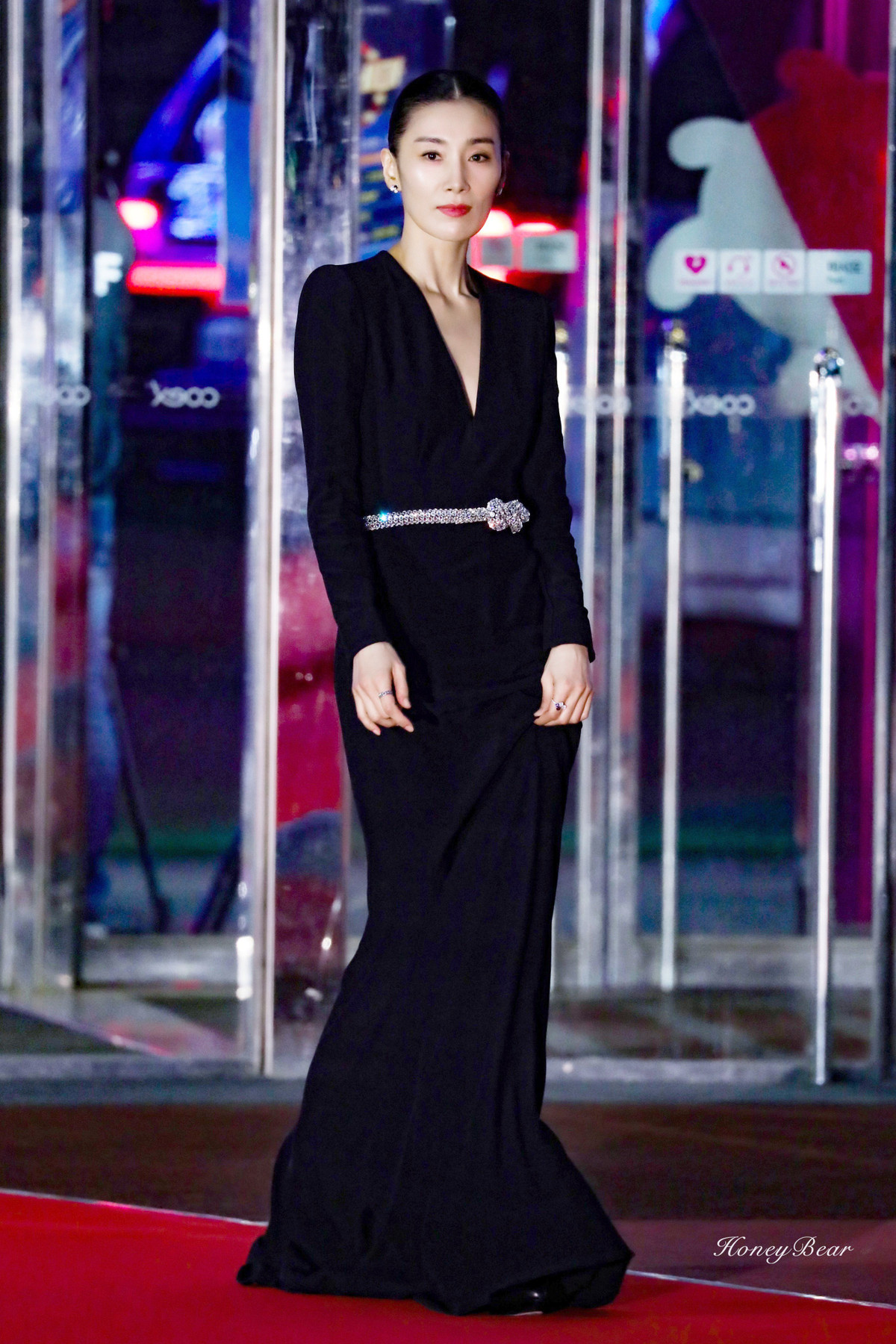 Pilates là bộ môn thể thao giúp tăng cường sức mạnh của các nhóm cơ, nhưng vẫn đảm bảo độ dẻo dai, linh hoạt cho cơ thể.