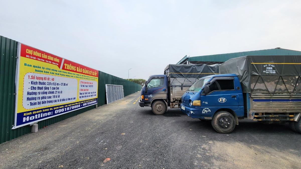 Hưng Yên: Sở Công Thương chỉ đạo vụ Chợ nông sản Sông Hồng - Hình 2 Hung Yen: So Cong Thuong chi dao vu Cho nong san Song Hong-Hinh-2